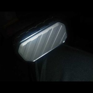 Polaroid portible speaker